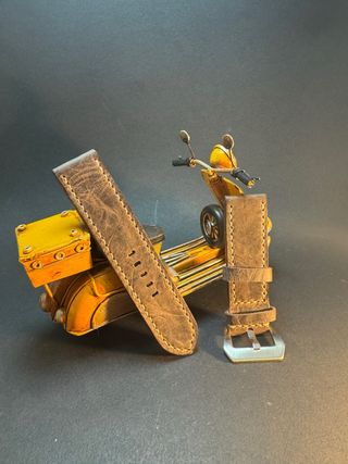 Correa artesanal de cuero para reloj