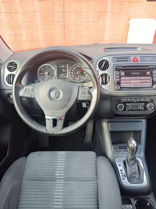 Volkswagen Tiguan 2.0 TDI 4M 140cv DSG Sport