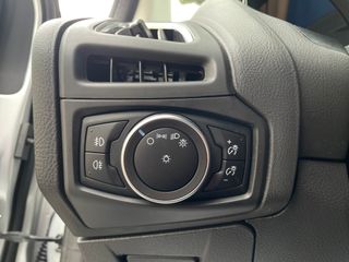 (Único Propietario) Ford Focus 2015