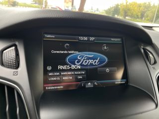 (Único Propietario) Ford Focus 2015