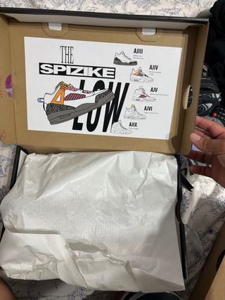 Jordan Spizike Low GS Negro Naranja