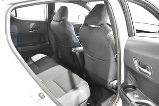 Toyota C-HR 2.0 HYBRIDE 180H E-CVT BUSINESS