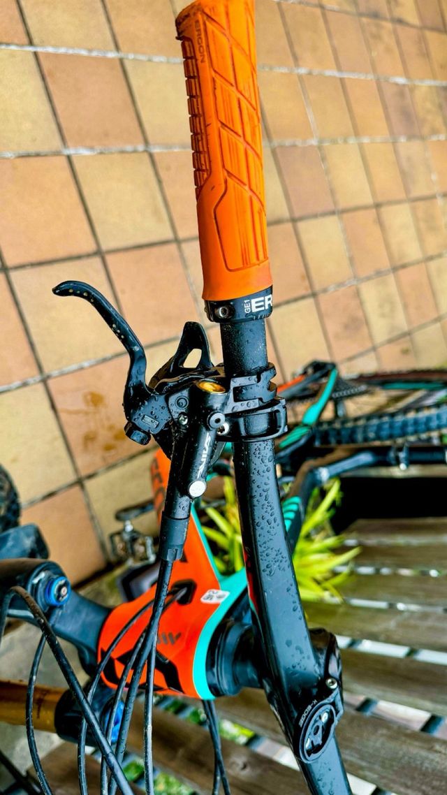 Scott Genius 900 Tuned FULL KASHIMA