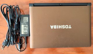Portátil Toshiba NB520 Intel Atom 10