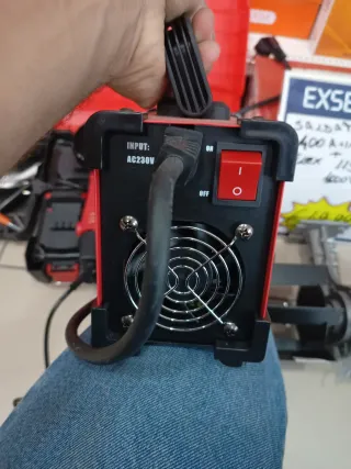 Kit Saldatrice Inverter MMA-400 + Smerigliatrice