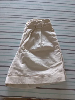 Pantalones cortos beige Primark arreglados