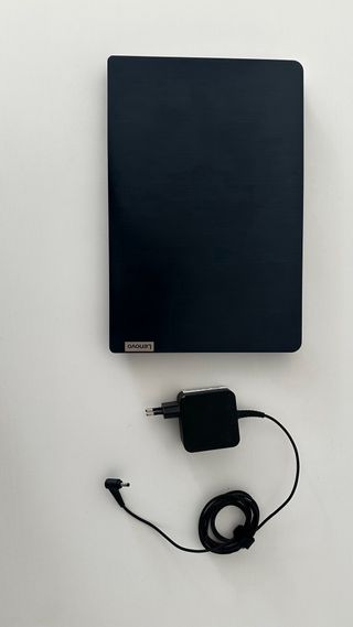 Portátil Lenovo IdeaPad 3 14ITL6 Negro
OJO !