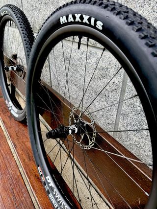 Ruedas MTB Carbono 29 - DT Swiss 350 XD - 30 mm