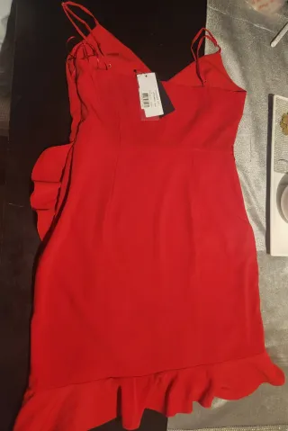 Vestido Guess Rojo con Etiqueta