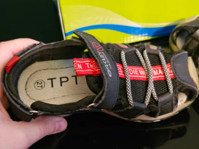 Sandalias Oakley niño