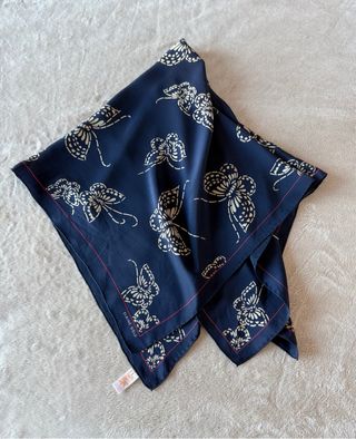 Foulard Elaine Gold Seta Blu Farfalle