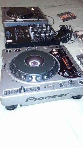 Pioneer CDJ-800