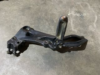 Estribera Izquierda KTM RC 125/390