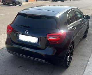 Mercedes-Benz A160