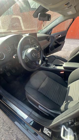 Mercedes-Benz A160