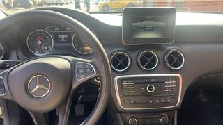 Mercedes-Benz A160