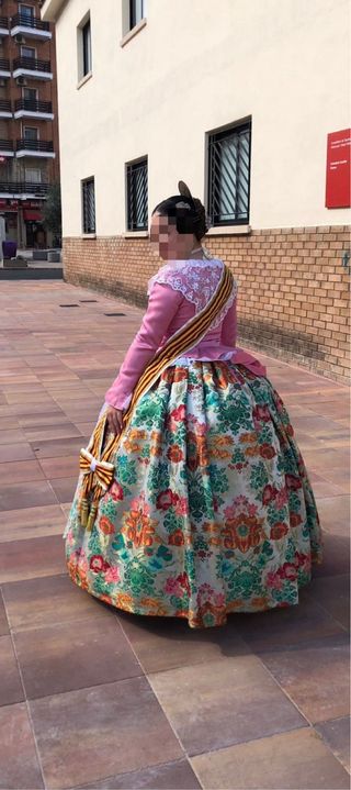 Traje de Fallera 