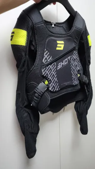 Peto protector SHOT Ultralight 2.0 Talla XL