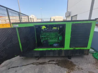 Grupo electrógeno John Deere 120 kvas