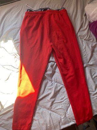 Chandal rojo
