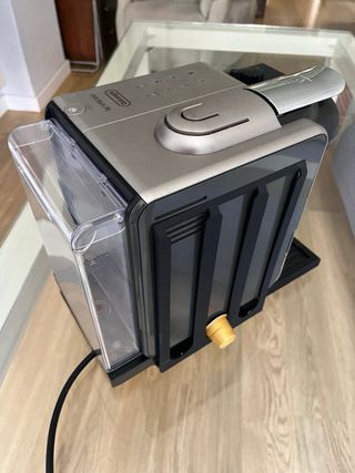 Cafetera DeLonghi Lattissima Touch
