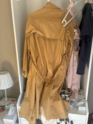 Gabardina Zara Amarilla
