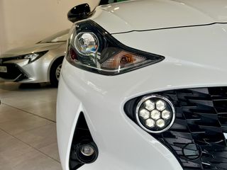 Hyundai i10 2021
