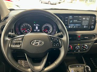 Hyundai i10 2021