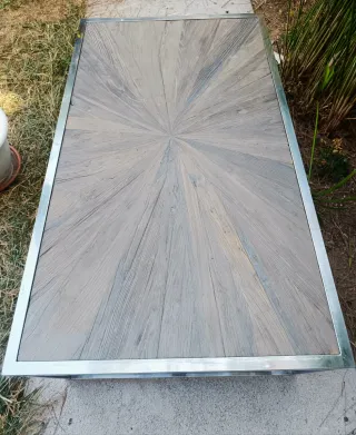 Mesa de centro diseño madera y metal