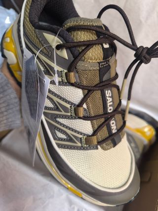 Zapatillas Salomon Beige y Amarillo