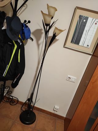 Lámpara de salón de cristal y metal