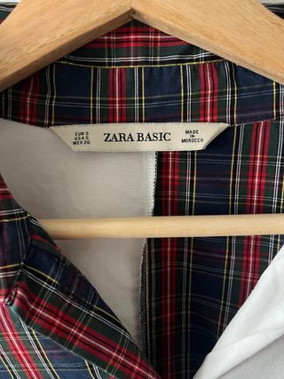 Camisa Zara cuadros y blanca