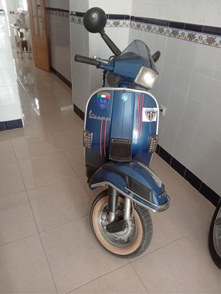 Vespa Piaggio PX