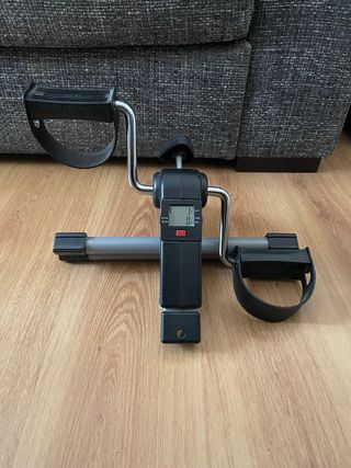 Mini bici estática con pantalla
