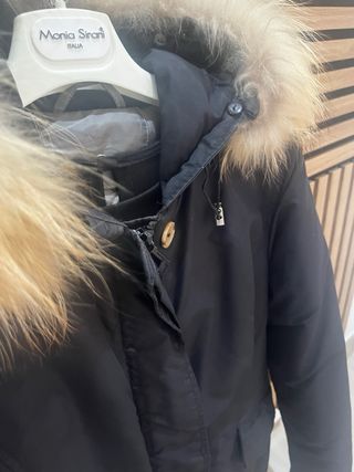 Giubbino donna nero con cappuccio