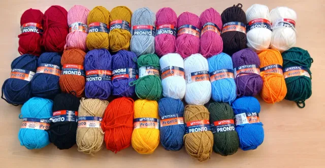 33 Ovillos Lanas Mondial Pronto... LOTE 2