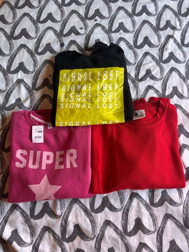 Lote 3 suéteres Super y Signal Lost