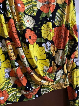 Blusa manga larga estampada floral