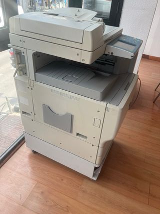 Fotocopiadora Canon iR C2880i