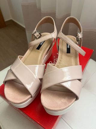 Sandalias Beige/Rosa Nuevas