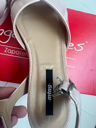 Sandalias Beige/Rosa Nuevas