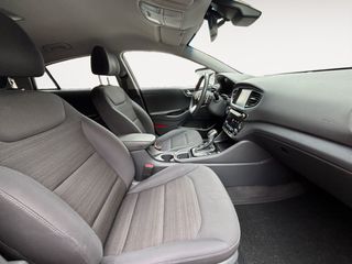 Hyundai IONIQ Tecno Hybrid