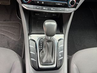 Hyundai IONIQ Tecno Hybrid