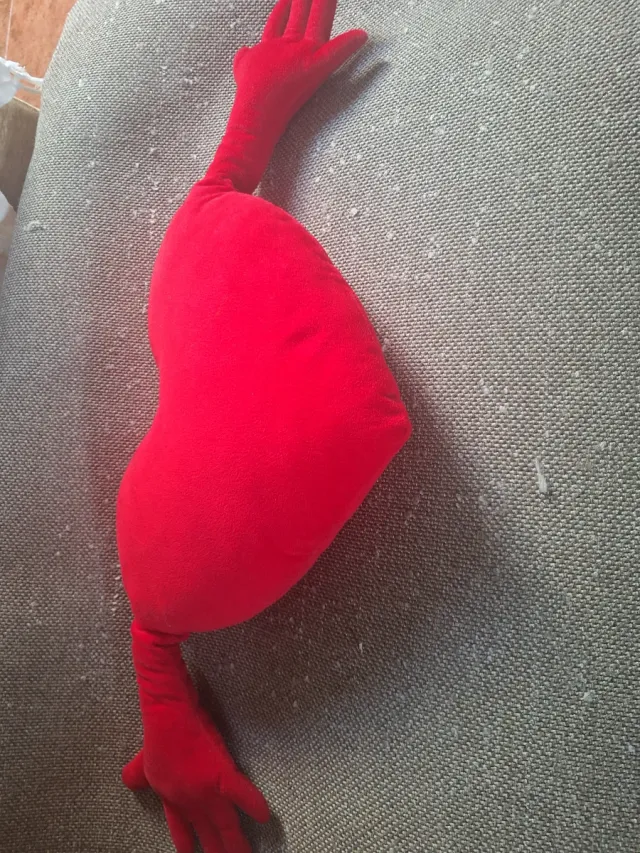 Almofada Coração Vermelha em Tecido