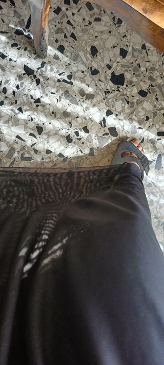 Abito Tezenis denim con balza nera salopette