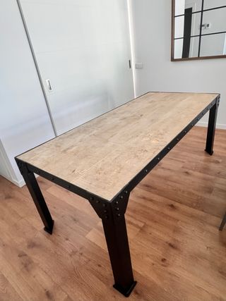 Mesa Comedor Industrial Madera y Metal