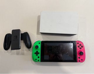 Nintendo Switch Verde y Rosa