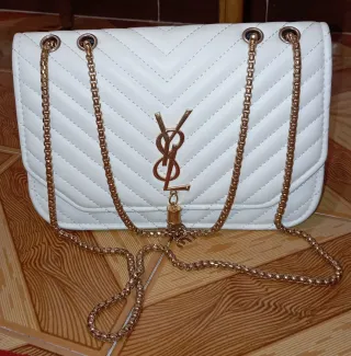 Bolso Blanco YSL Cadena Dorada