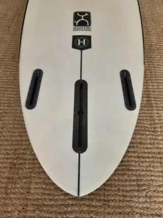 Tabla de surf Sunday 5'6 x 19 3/4 x 2 1/2 - 31.22L