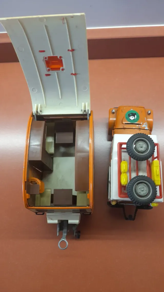 FIAT Campagnola con roulotte